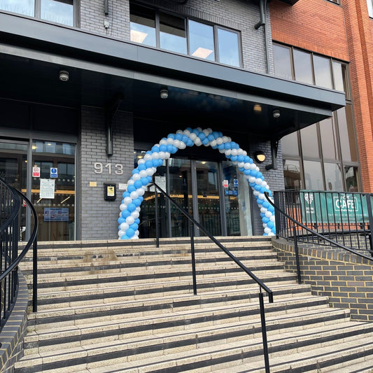 Balloon Arch Disposal