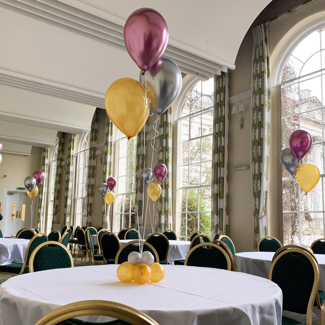 The Benefits of Latex Balloons for Your Corporate Events